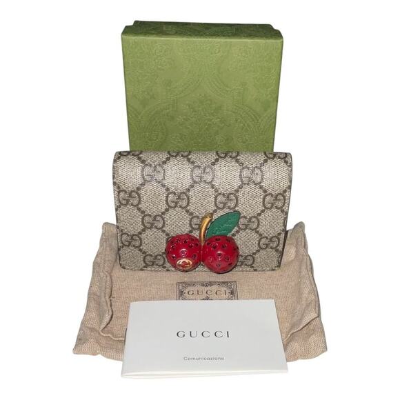 GUCCI Cherry GG Supreme Beige Gray Bi-fold Wallet W/Box and Card - Picture 15 of 16